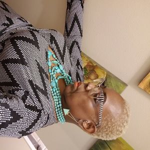 Meet your Posher, Kim